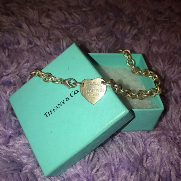 Tiffany and Co. Return to Tiffany heart choker - Picture 2 of 7